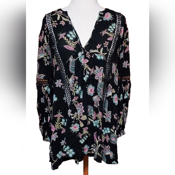 Free People Dresses & Skirts - Free People Dress S Mini Knee Length Black Floral Pink Blue Bohemian Cottagecore